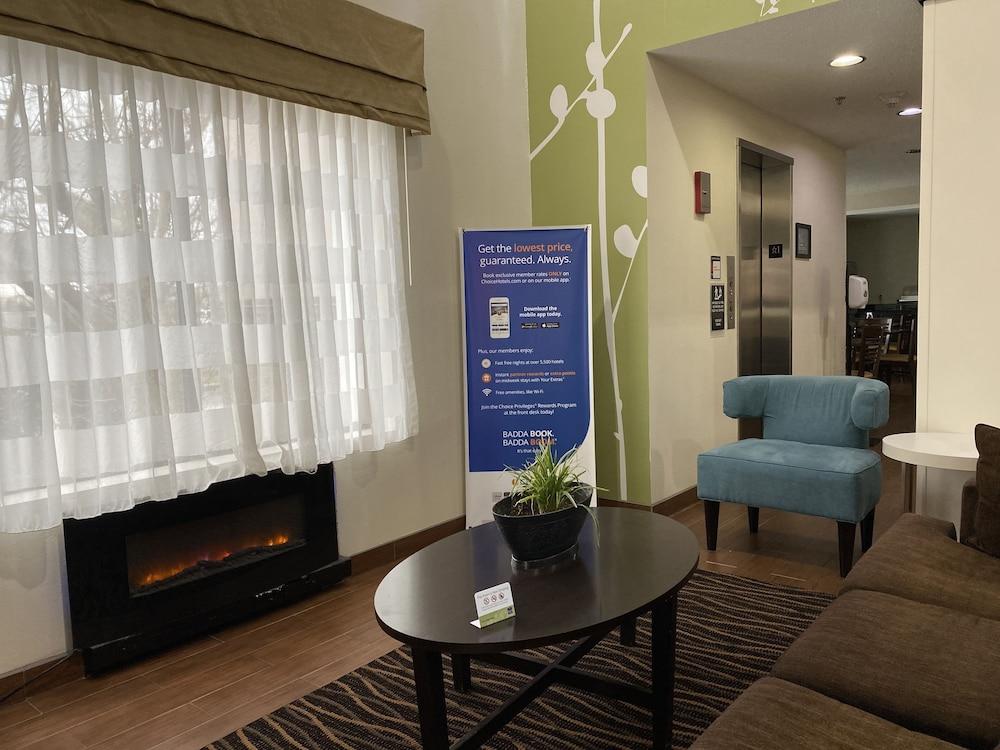 Sleep Airport & Expo Hotel Louisville