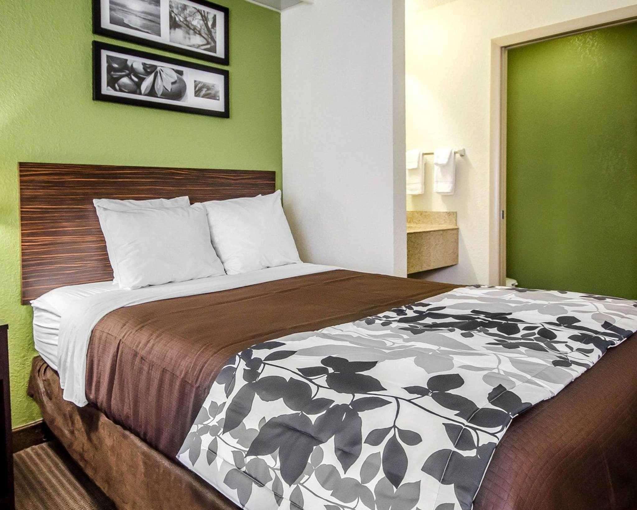 Hotel Sleep Airport & Expo