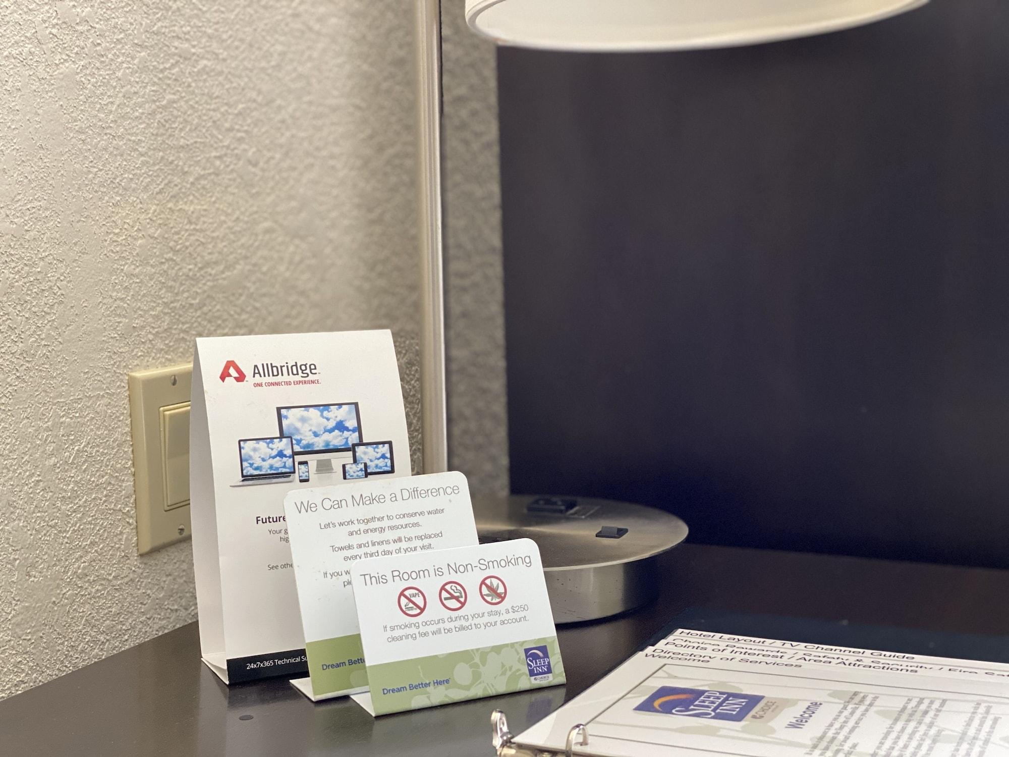 Hotel Sleep Airport & Expo