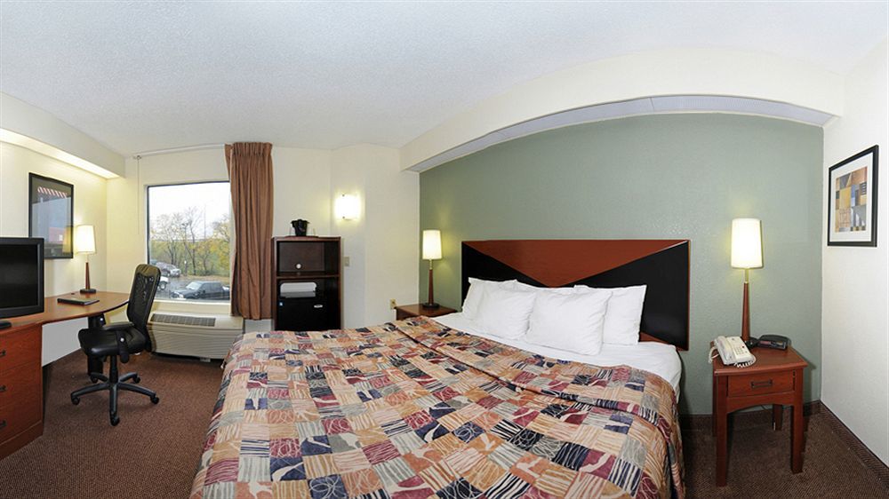 Sleep Airport & Expo Hotel